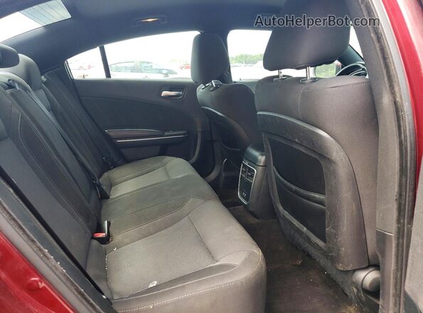 2C3CDXHG7JH207143 2018 DODGE CHARGER Red Rear seats view