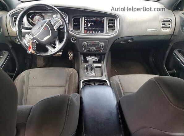 2C3CDXHG7JH207143 2018 DODGE CHARGER Red Dashboard view