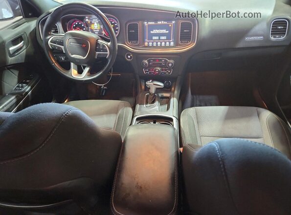2C3CDXHG7JH328657 2018 DODGE CHARGER Черный Вид панели приборов