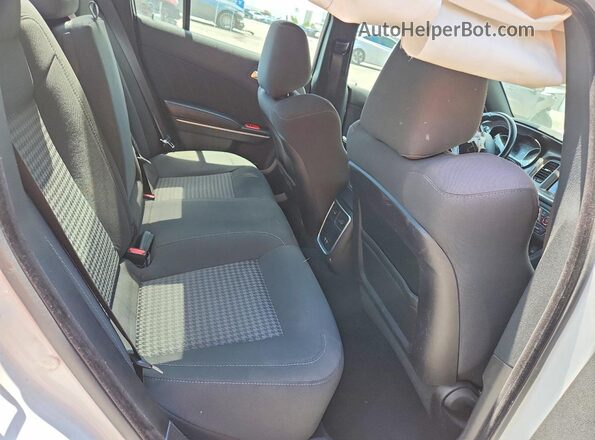 2C3CDXHG7KH684897 2019 DODGE CHARGER White Rear seats view