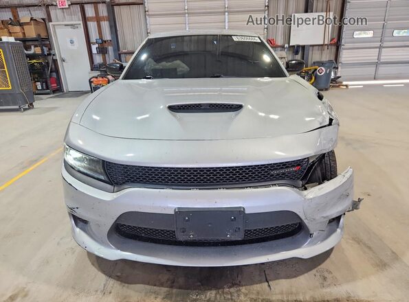 2C3CDXHG8PH539035 2023 DODGE CHARGER Silver Widok z przodu