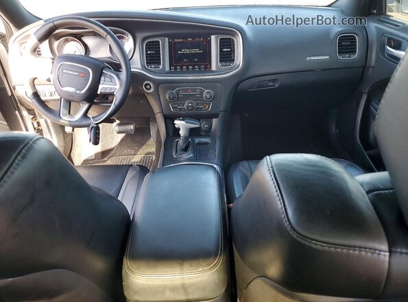 2C3CDXHG9JH157894 2018 DODGE CHARGER Silver წინა პანელის ხედი