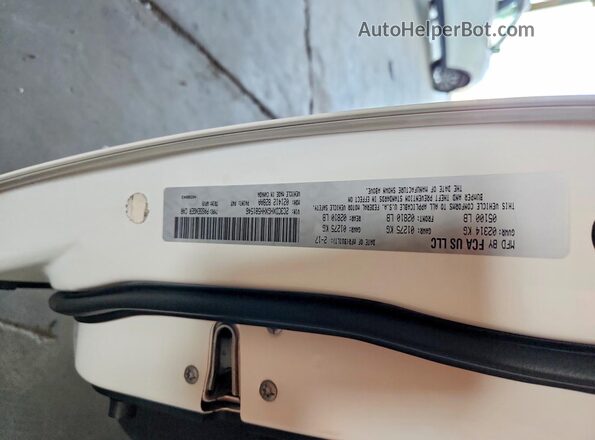 2C3CDXHGXHH581546 2017 DODGE CHARGER White VIN კოდის სტიკერის ხედი