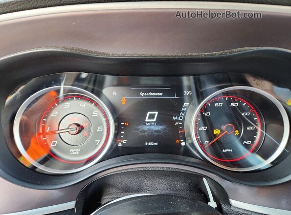 2C3CDXHGXNH176167 2022 DODGE CHARGER Silver Սարքավորումների վահանակի տեսք