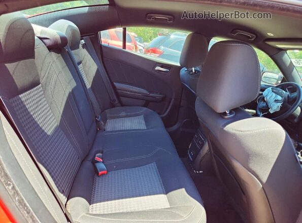 2C3CDXJG1JH337784 2018 DODGE CHARGER Red Rear seats view