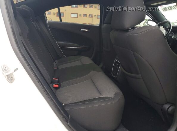 2C3CDXJG1NH198729 2022 DODGE CHARGER White Vista de los asientos traseros