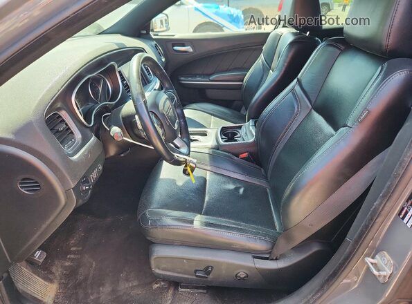 2C3CDXJG2JH330777 2018 DODGE CHARGER Gray Front interior view