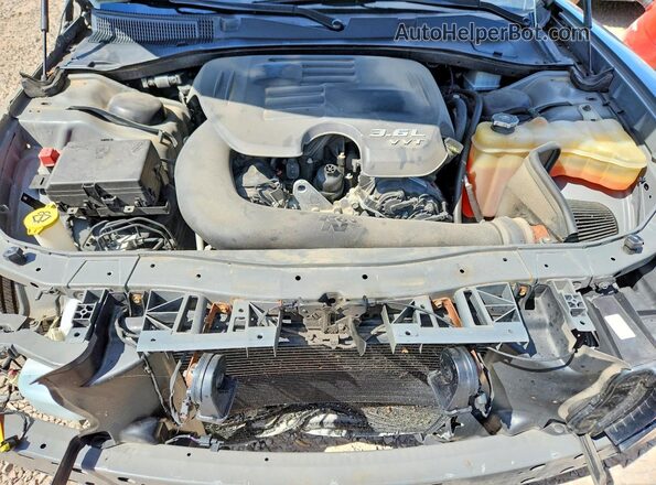 2C3CDXJG2JH330777 2018 DODGE CHARGER Gray Rear interior view