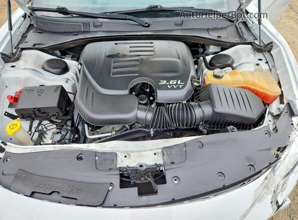 2C3CDXJG3LH102709 2020 DODGE CHARGER White Vista interior trasera