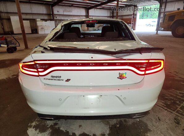 2C3CDXJG3NH127077 2022 DODGE CHARGER White Հետևի տեսք