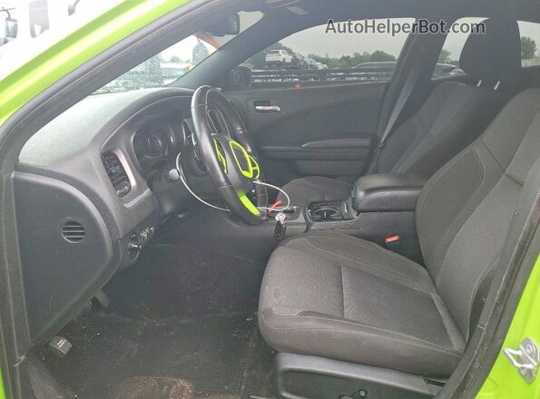 2C3CDXJG5KH653996 2019 DODGE CHARGER Green Front interior view