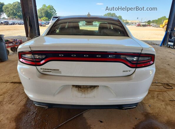 2C3CDXJG6GH188863 2016 DODGE CHARGER White Widok wnętrza z tyłu