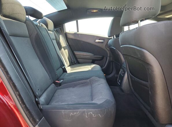 2C3CDXJG6JH140075 2018 DODGE CHARGER Burgundy Vista de los asientos traseros