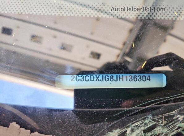 2C3CDXJG8JH136304 2018 DODGE CHARGER Белый Вид наклейки с VIN-кодом