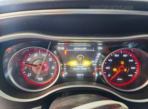 2C3CDXJG8JH136304 2018 DODGE CHARGER Белый Вид щитка приборов