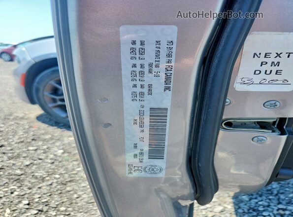 2C3CDXJG9JH281660 2018 DODGE CHARGER Silver Engine compartment view
