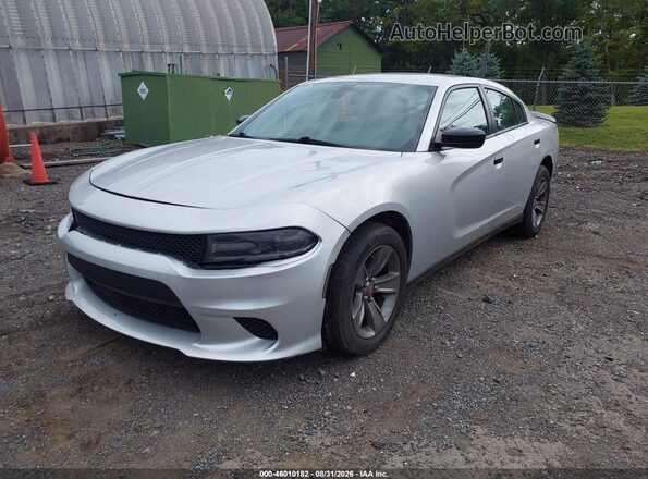 2C3CDXKT7JH212462 2018 DODGE CHARGER Серебряный Передняя левая четверть