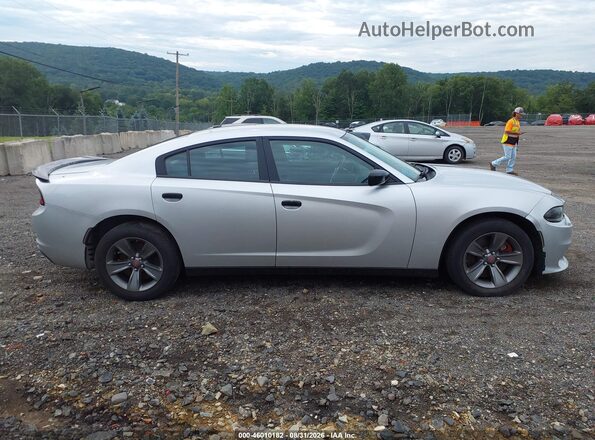 2C3CDXKT7JH212462 2018 DODGE CHARGER Серебряный Вид щитка приборов