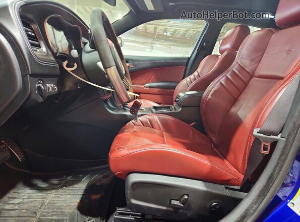 2C3CDXL90NH171083 2022 DODGE CHARGER Blue Vista interior delantera