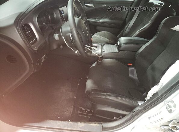 2C3CDXMG0PH705828 2023 DODGE CHARGER White Vista interior delantera