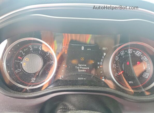 2C3CDZAG0JH302844 2018 DODGE CHALLENGER Черный Вид щитка приборов