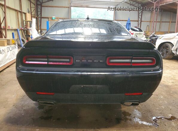 2C3CDZAG0JH309602 2018 DODGE CHALLENGER Black Widok z tyłu
