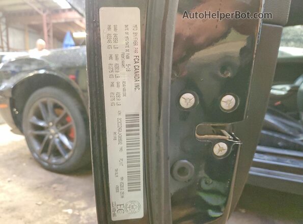 2C3CDZAG0JH309602 2018 DODGE CHALLENGER Black Widok komory silnika