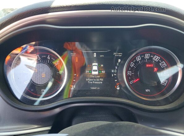 2C3CDZAG0NH223678 2022 DODGE CHALLENGER Gray Instrument cluster view