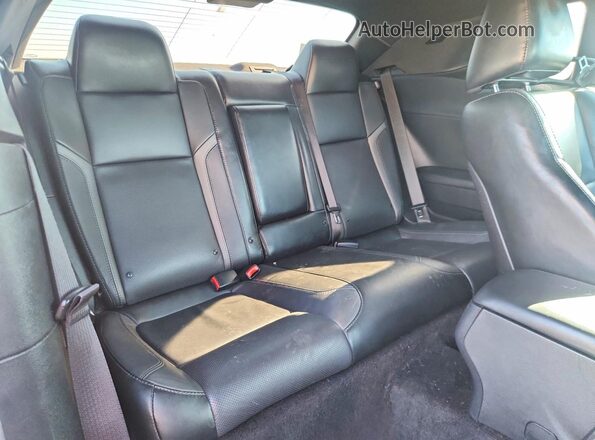 2C3CDZAG1GH236748 2016 DODGE CHALLENGER Black Rear seats view