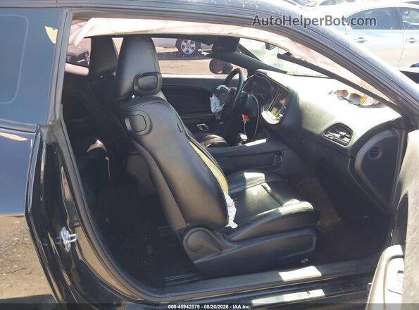 2C3CDZAG1JH280594 2018 DODGE CHALLENGER Черный Вид салона спереди
