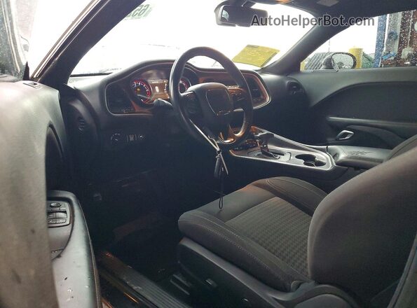 2C3CDZAG1KH632414 2019 DODGE CHALLENGER Серебряный Вид панели приборов
