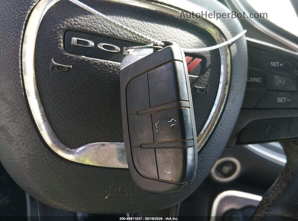 2C3CDZAG2GH185244 2016 DODGE CHALLENGER Черный Вид панели приборов