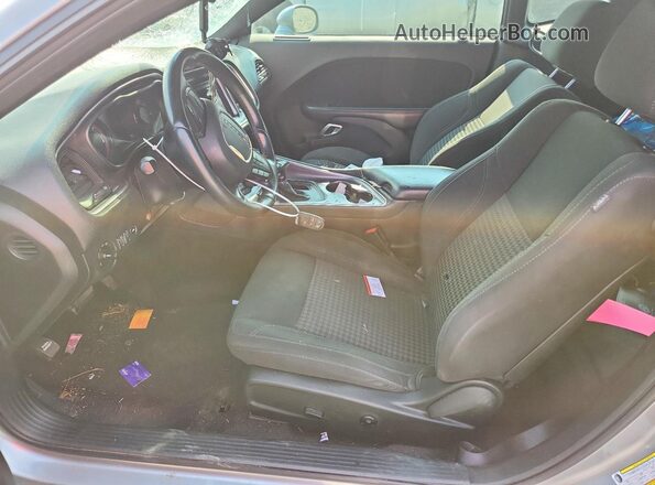 2C3CDZAG2JH246728 2018 DODGE CHALLENGER Silver Vista interior delantera