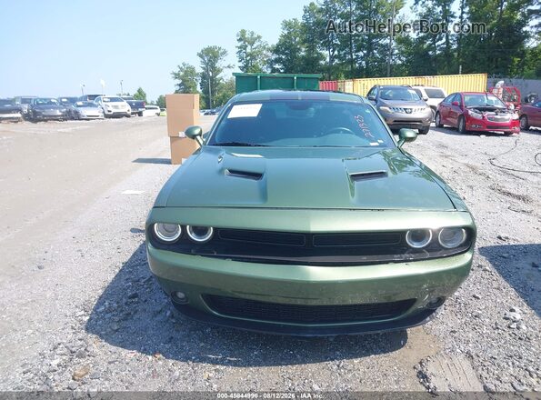 2C3CDZAG2JH271323 2018 DODGE CHALLENGER Green Вид задньої частини салону