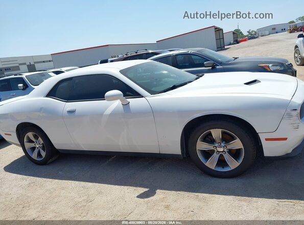 2C3CDZAG2KH686269 2019 DODGE CHALLENGER White Rear interior view