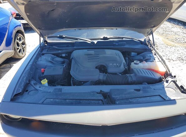 2C3CDZAG2PH567712 2023 DODGE CHALLENGER Gray Widok wnętrza z tyłu