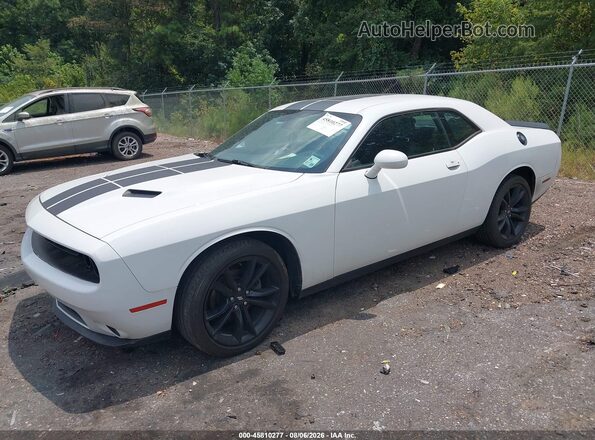 2C3CDZAG3HH665911 2017 DODGE CHALLENGER White Передня ліва чверть