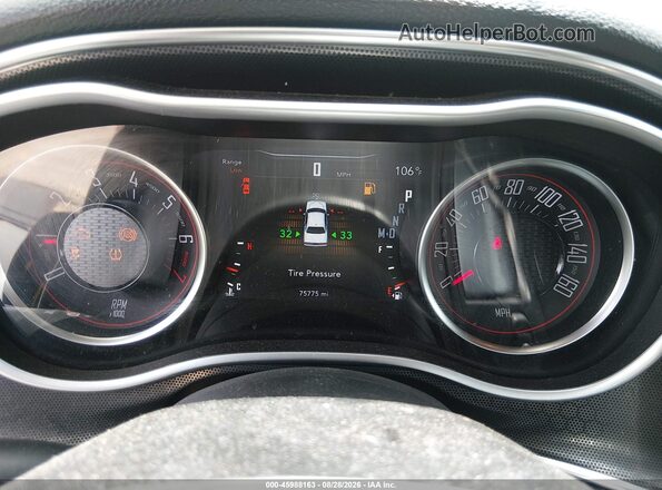 2C3CDZAG3JH334607 2018 DODGE CHALLENGER Black Հետևի նստատեղերի տեսք