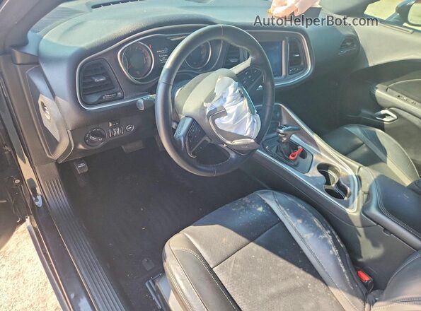 2C3CDZAG3KH649845 2019 DODGE CHALLENGER Черный Вид панели приборов