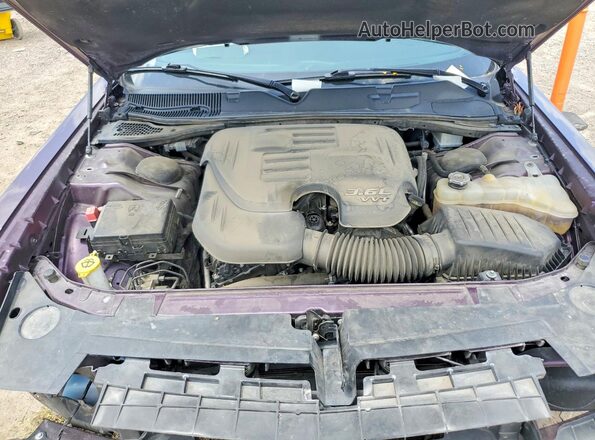 2C3CDZAG3NH245898 2022 DODGE CHALLENGER Purple Rear interior view