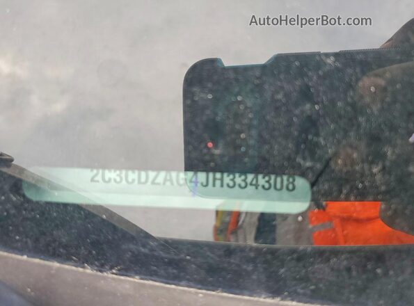 2C3CDZAG4JH334308 2018 DODGE CHALLENGER Белый Вид подкапотного пространства