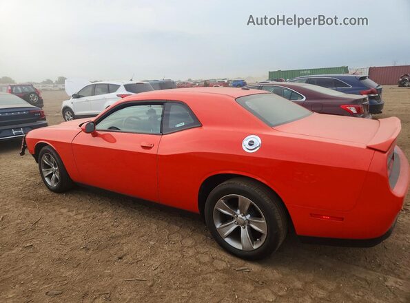2C3CDZAG4JH339069 2018 DODGE CHALLENGER Orange Tył lewy