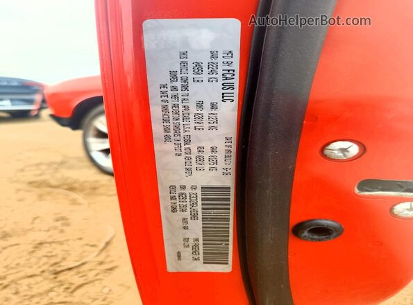 2C3CDZAG4JH339069 2018 DODGE CHALLENGER Orange Widok komory silnika