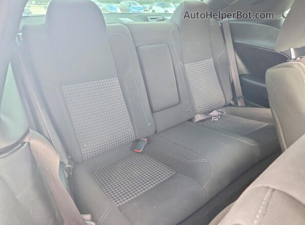 2C3CDZAG4MH573507 2021 DODGE CHALLENGER Серебряный Вид задних сидений