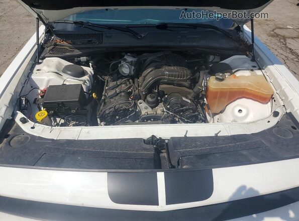 2C3CDZAG5GH184959 2016 DODGE CHALLENGER White Vista interior trasera