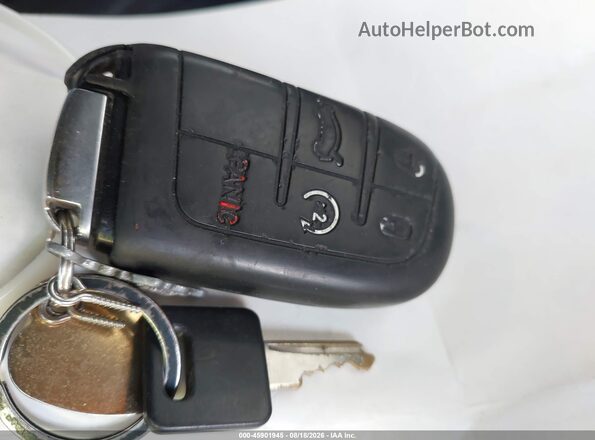 2C3CDZAG5HH629170 2017 DODGE CHALLENGER Gray Widok deski rozdzielczej
