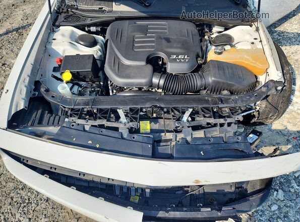 2C3CDZAG5MH501585 2021 DODGE CHALLENGER White უკანა სალონის ხედი