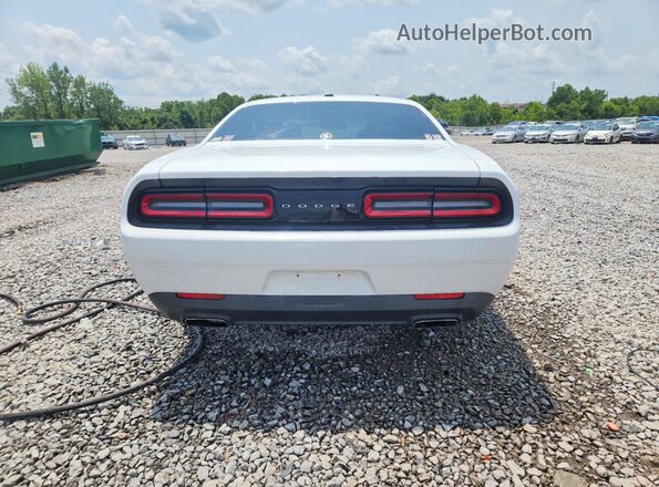 2C3CDZAG6GH183822 2016 DODGE CHALLENGER White Вид ззаду