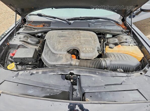 2C3CDZAG6JH276413 2018 DODGE CHALLENGER Black Rear interior view