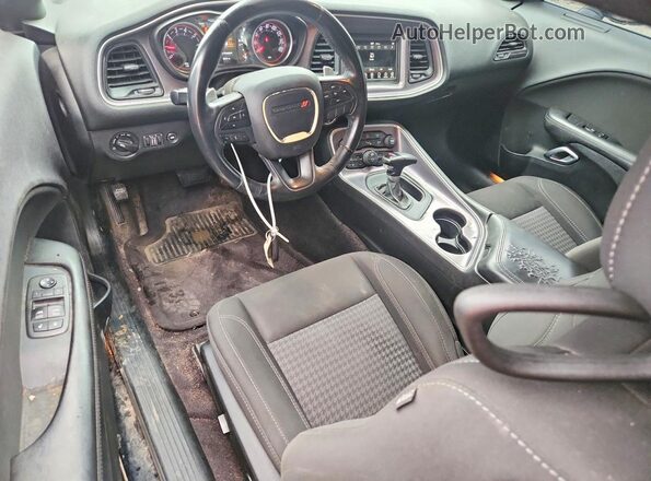 2C3CDZAG6JH276413 2018 DODGE CHALLENGER Black Dashboard view
